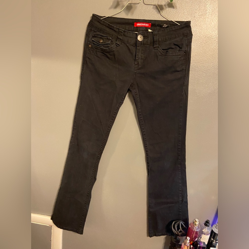 size 7 black boot cut jeans low rise